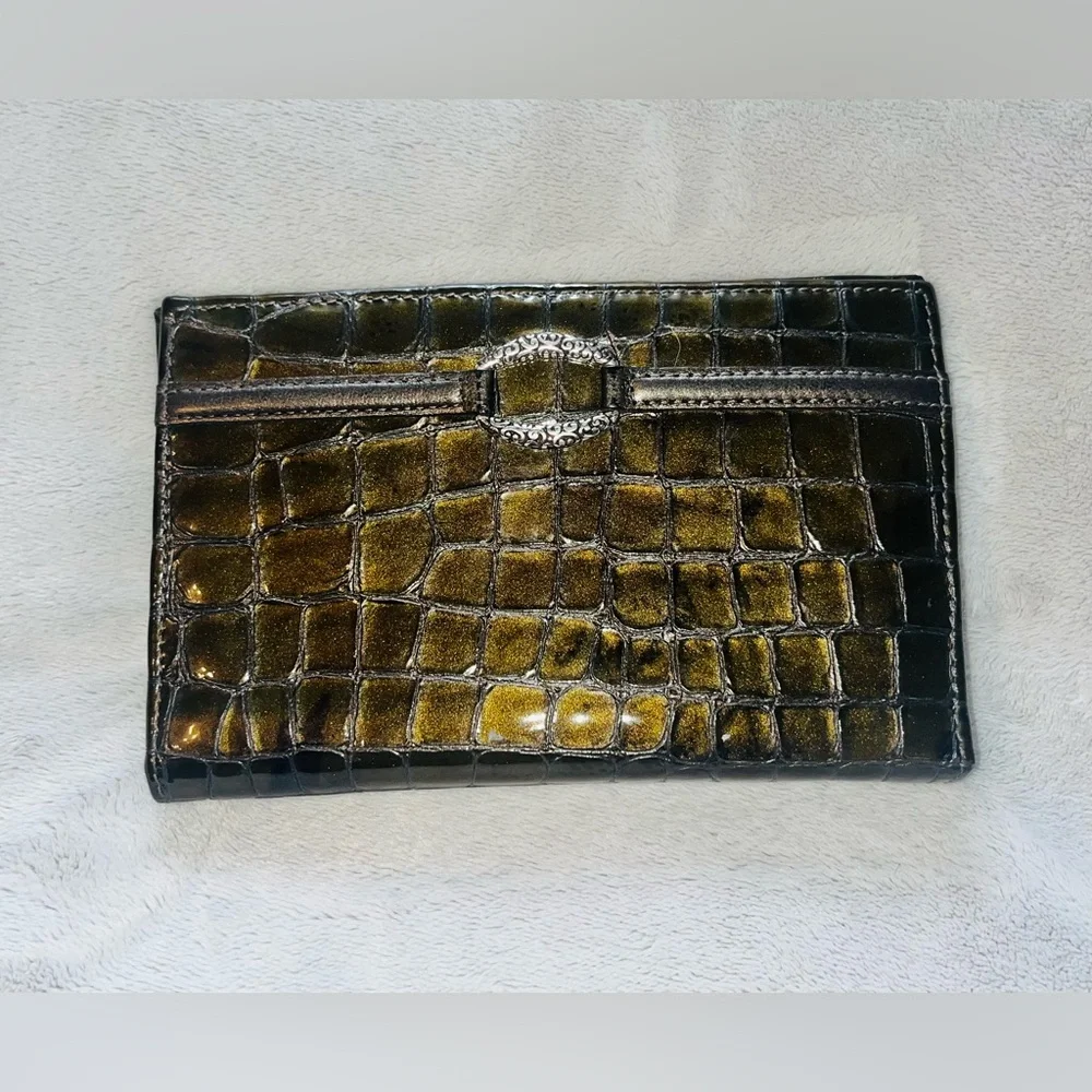 Brighton Jetson Folio Green Croc Embossed Wallet - Picture 1 of 9